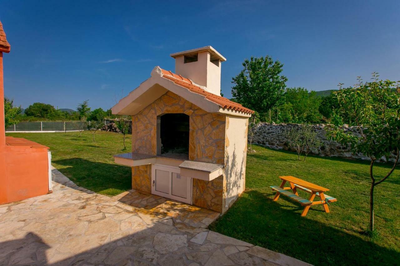 Vacation House Radosic Radosic  Exteriér fotografie